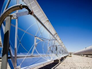 Chile acelera la transición energética: inversión en energías renovables crece 231% en 2024 y la minería ya opera con 70% de energías limpias