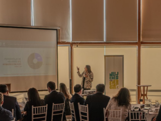 Mujeres líderes en la industria del gas natural: Compendio de Buenas Prácticas