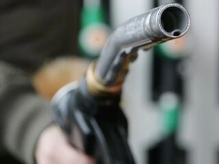 Bencina bajará de precio en Chile: ¿desde cuándo y cuánto podrían ahorrar los automovilistas?