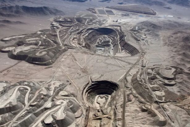 Codelco Radomiro Tomic Impulsa la Sustentabilidad: Introduce Vehículos Eléctricos en la Minería Chilena
