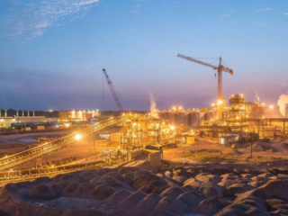 Barrick Gold cambia a Barrick Mining para liderar minería del cobre