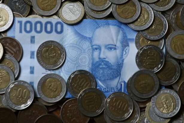 Bono Invierno 2025: ¿Cuándo se paga el aporte de más de $80 mil para adultos mayores?