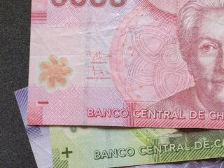 Abril 2025: Gobierno de Chile lanza bonos y subsidios para mujeres trabajadoras, embarazadas y madres