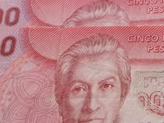 Bono de Invierno 2025 en Chile: Entrega Automática de $81.257 para Adultos Mayores en Mayo