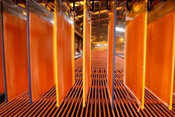 Aumento del 0.4% en Inventarios de Minería del Cobre en Febrero 2025 Impulsa Estabilidad Operacional Amidst Global Demand