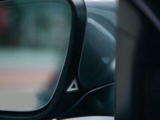 Chile 2024: Nueva Ley Obliga Grabado de Patentes en Vehículos para Prevenir Comercio de Autos Robados