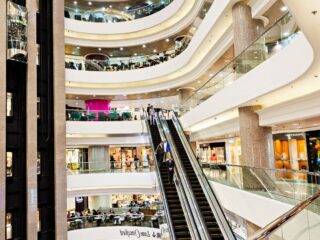 Horarios y Apertura de Malls en Semana Santa 2025: Todo lo que Necesitas Saber