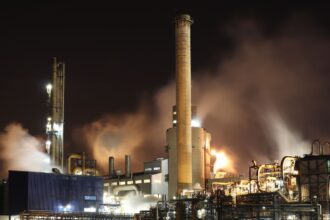 Asiquim anuncia cambios normativos para 2025: Nuevas regulaciones impactarán a importadores de sustancias químicas en Chile