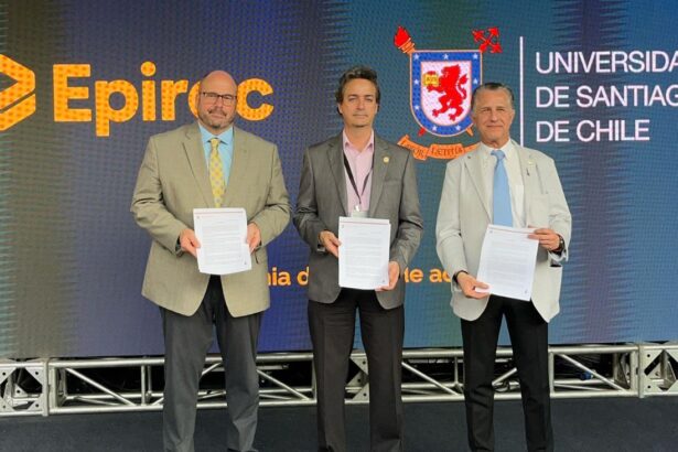 Epiroc y Universidad de Santiago se unen en alianza para impulsar la innovación y formación en minería durante Expomin 2025