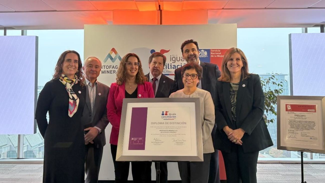 Antofagasta Minerals Impulsa la Inclusión Femenina en Minería con el Reconocimiento del Sello Iguala Conciliación
