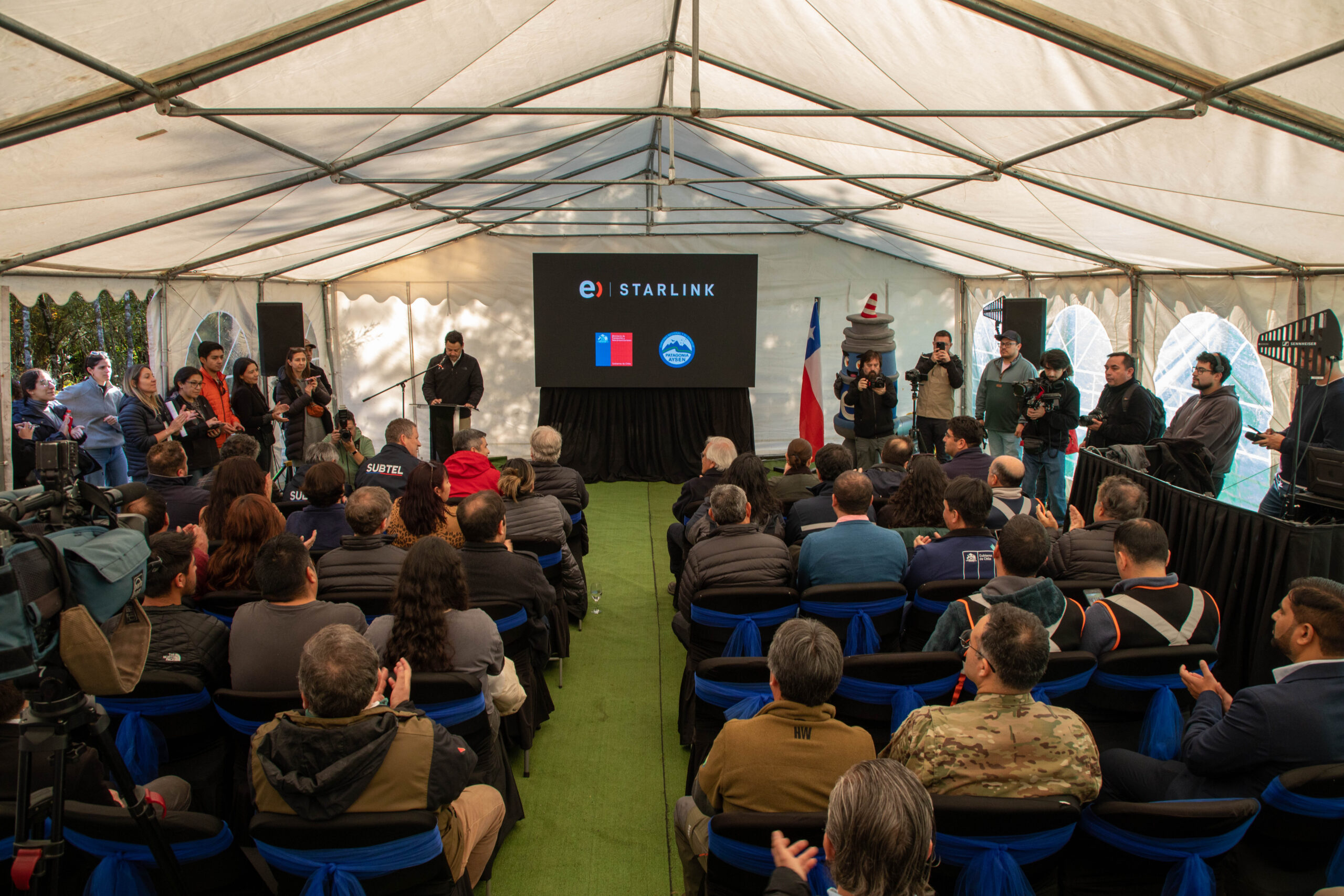Gobierno entrega permiso para servicio Entel Starlink satelital