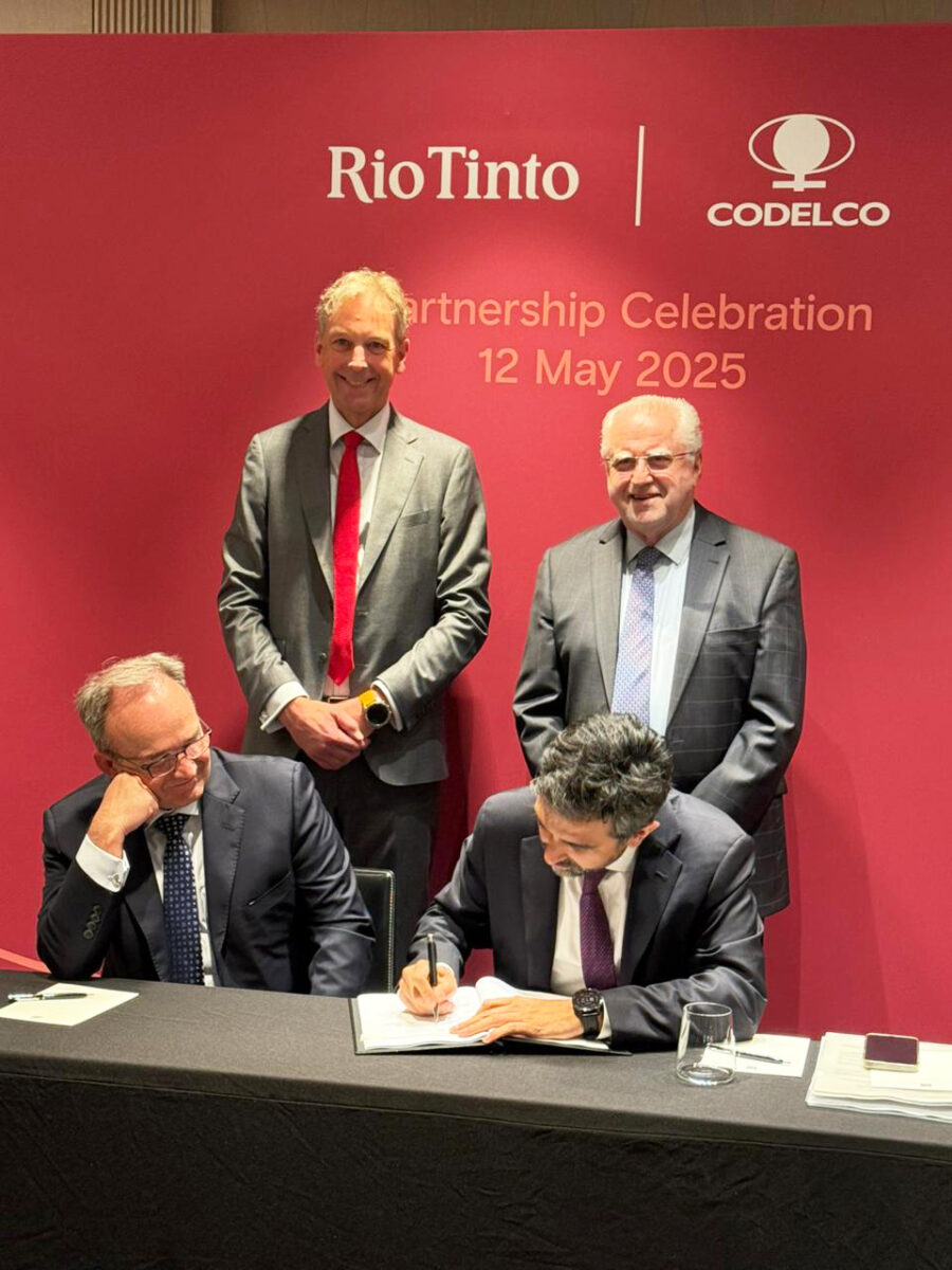 Codelco y Rio Tinto acuerdan fortalecer la colaboración para el desarrollo de un distrito minero en la Región de Atacama Codelco y Rio Tinto acuerdan fortalecer la colaboración para el desarrollo de un distrito minero en la Región de Atacama