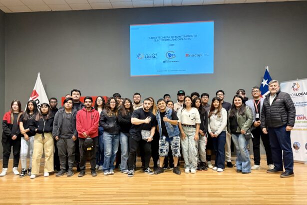 Minera El Abra lanza programa de capacitación en mantenimiento eléctrico para estudiantes egresados del Colegio Don Bosco 
