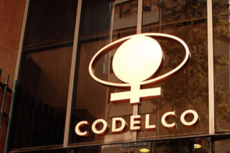 Codelco firma acuerdo de US$500 millones con SACE: avance en minería chilena