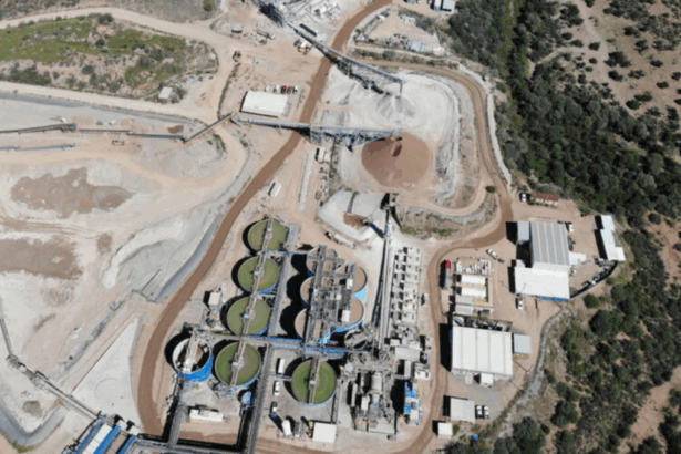 First Majestic Silver anuncia su segundo descubrimiento de oro y plata en un año en Santa Elena y expande la mineralización de alta ley en Navidad