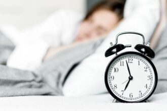 Cambio de hora en Chile: ¿Cuándo se adelantan los relojes en 2025?