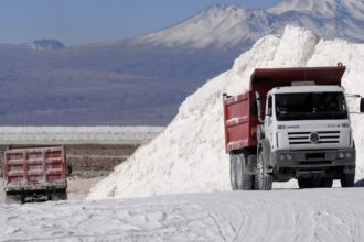 Multinacional Rio Tinto liderará megaproyecto de litio en Chile con inversión superior a US$3.000 millones