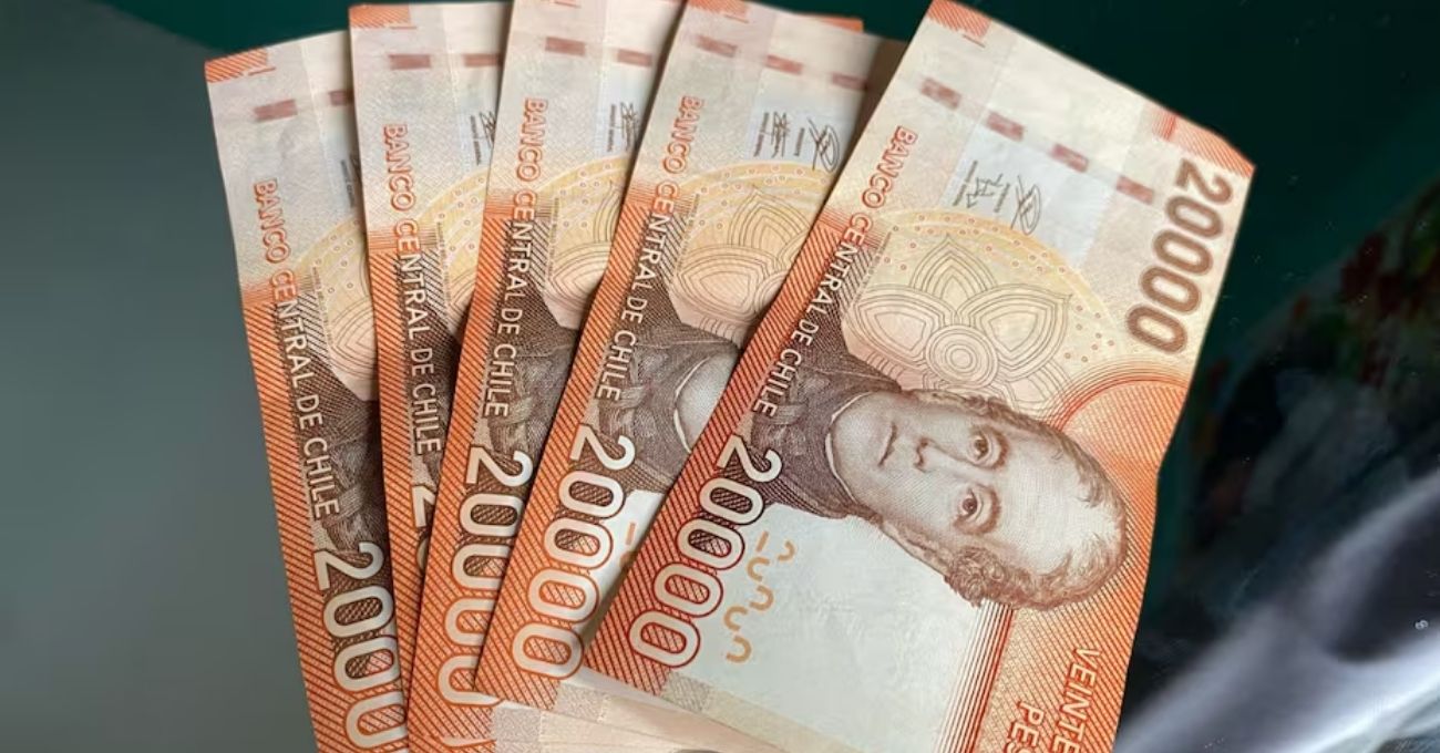 Madres pensionadas pueden recibir hasta $165.000 por cada hijo: Así postulas al Bono por Hijo