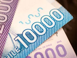 ¿Te corresponden $220.000 mensuales? Revisa con tu RUT si puedes acceder a la PGU