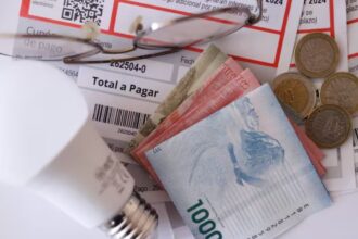 Subsidio Eléctrico: Estado entrega hasta $81.000 para pagar la luz a familias vulnerables