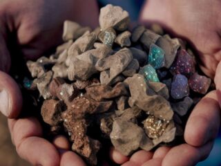 ¿Qué son las tierras raras, para qué sirven y por qué son clave para la tecnología moderna?