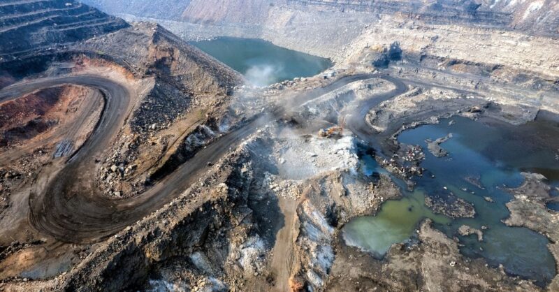 China descubre el mayor yacimiento de oro del mundo: 1.000 toneladas en Hunan