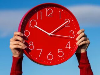 Cambio de hora en Chile 2025: confirman nueva fecha para adelantar los relojes