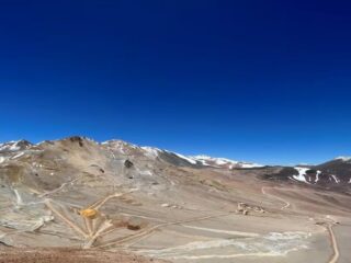 Hallan en Argentina uno de los mayores depósitos de cobre y oro del mundo: proyecto Vicuña se consolida como distrito minero clave