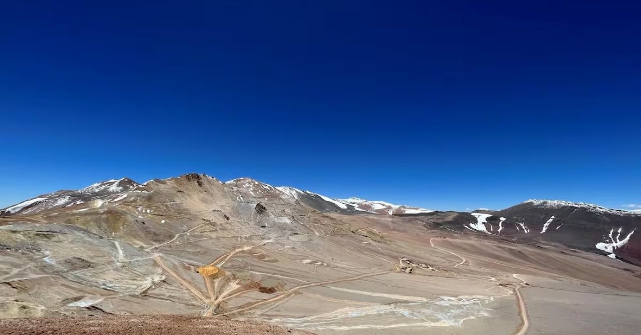 Hallan en Argentina uno de los mayores depósitos de cobre y oro del mundo: proyecto Vicuña se consolida como distrito minero clave