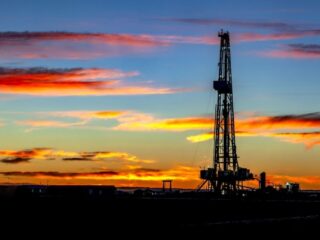 OPEP mantiene sin cambios proyecciones de crecimiento en la demanda mundial de petróleo para 2025 y 2026