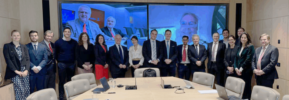 Codelco elige a Rio Tinto como socio para el desarrollo de proyecto de litio en el Salar de Maricunga Codelco elige a Rio Tinto como socio para el desarrollo de proyecto de litio en el Salar de Maricunga