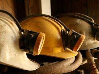 Codelco Salvador celebra el Día del Trabajo con un videoclip musical: "Rajo Inca: fuerza, Codelco, corazón" honra a mineros en Spotify y redes sociales