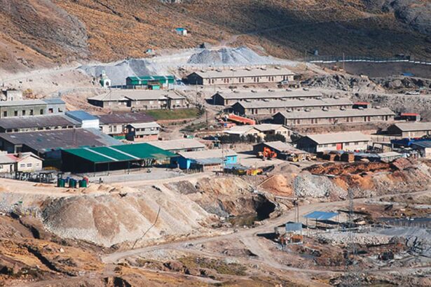 Endeavour Silver expande su presencia en América Latina con la adquisición de la mina Huachocolpa Uno en Perú por 145 millones de dólares