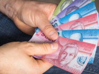 Incremento de la Pensión Garantizada Universal en Chile: Adultos mayores recibirán hasta $250.000 en próximos años