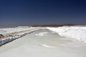 Chile avanza en la Estrategia Nacional del Litio: nuevos proyectos en el Salar de Atacama y alianzas estratégicas impulsan la producción