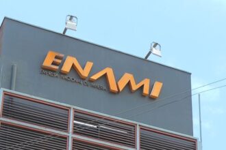 Expertos debaten sobre la reforma del gobierno corporativo de Enami para fortalecer la minería en Chile