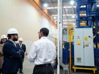 Presidente Boric inaugura Planta Michelin en Chile para impulsar minería sostenible y economía circular