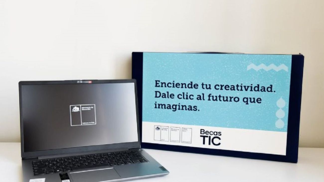 Programa Becas TIC 2023: Junaeb Equipa a Estudiantes de 7° Básico con Computadores y Recursos Educativos Gratuitos