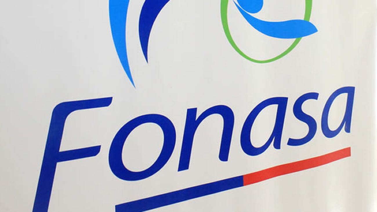 Fonasa simplifica costos médicos: Conoce cómo el Bono PAD cubre tu histerectomía con tarifa fija