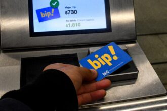 Visa introduce pago sin contacto en el Metro de Santiago para facilitar movilidad de turistas y residentes