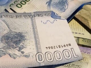 Descubre los Bonos y Subsidios para Madres en Chile 2025: Guía Completa de Beneficios Automáticos y Postulables