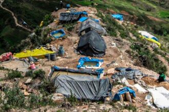 Congreso de Perú exige medidas urgentes contra la minería ilegal en Pataz y propone reformas para proteger a pequeños productores