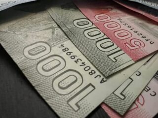 Incremento del salario mínimo en Chile: Aprobación de alza en dos etapas para 2025 y 2026 enfrenta críticas por costos en pymes