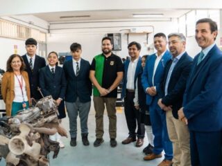Gobernador Ricardo Díaz Impulsa Innovación en Educación Técnica con LomasLab en Antofagasta: Un Puente entre Jóvenes y la Industria Minera