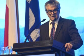Ministro Marcel Resalta Inversión de $49 Mil Millones como Clave para el Crecimiento Económico de Chile en la Semana de la Construcción