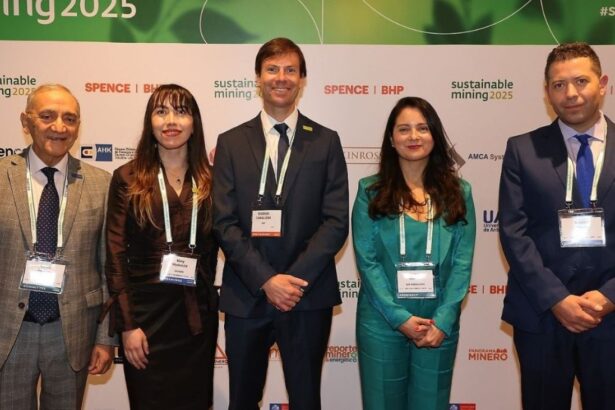 BHP lidera en sostenibilidad y tecnología en la conferencia Sustainable Mining 2025 en Chile
