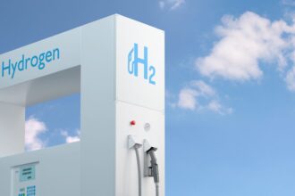 Impulso al Hidrógeno Verde: Universidad de Antofagasta Lidera Innovación en Movilidad Sustentable en el Norte de Chile