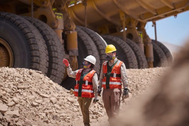 Glencore busca talento en Santiago: Oportunidades para Gerentes e Ingenieros en el proyecto MARA - Postula antes de junio 2025