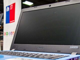 Programa Becas TIC 2025 de Junaeb: Entrega de Notebooks Avanzados a Estudiantes para Cerrar la Brecha Digital en Chile