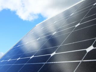 Zelestra y Sungrow lanzan el proyecto Aurora en Chile: un gigante de energía renovable con 1 GWh de almacenamiento BESS